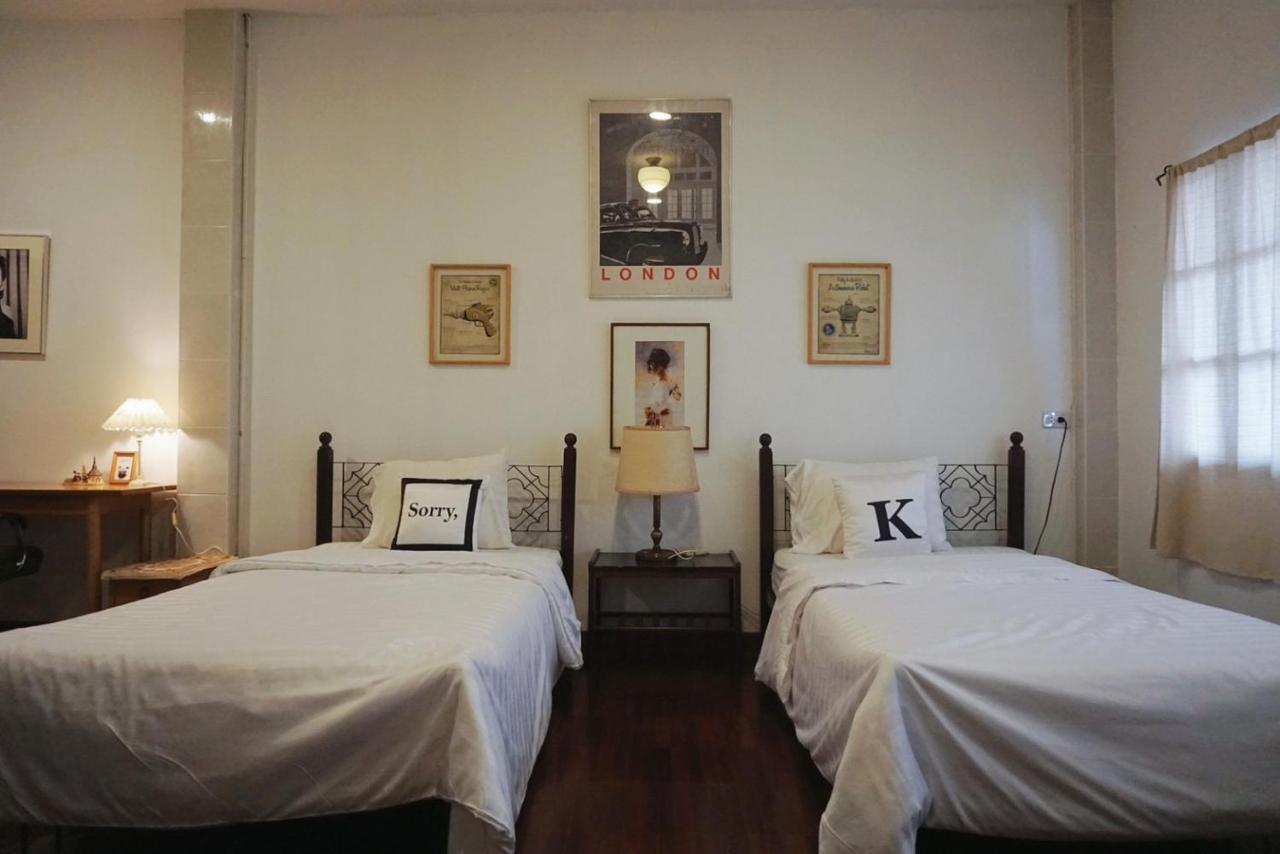 Manee Guesthouse And Record บ้านมานี Chiang Mai Zewnętrze zdjęcie